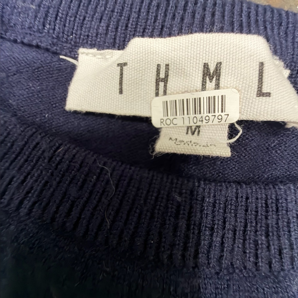 Thml Navy Star Print Sweater Lightweight Knit Pullover Size Medium - Picture 3 of 6